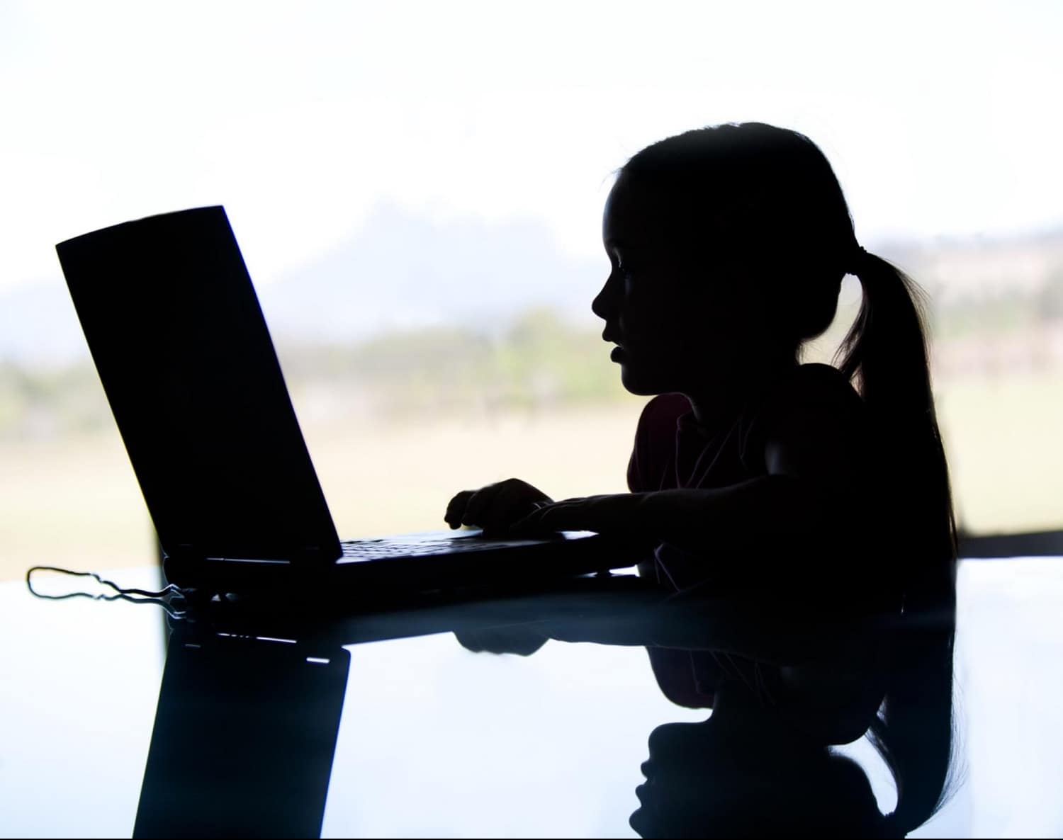 Internet safety tips for parents - Internet safety for kids Internet safety tips for parents - Internet safety for kids